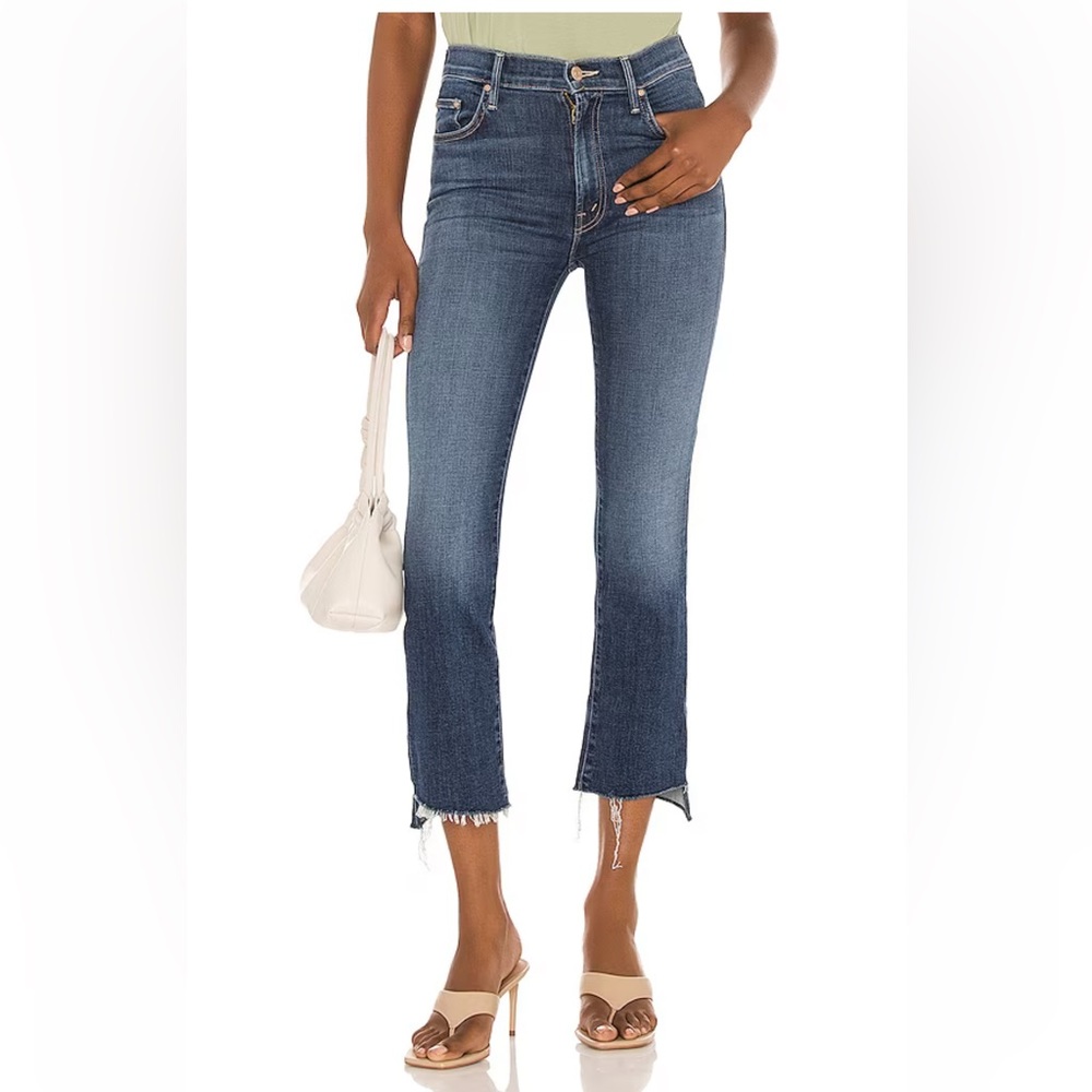 The Insider Crop Step Fray in Girl Crush
MOTHER denim